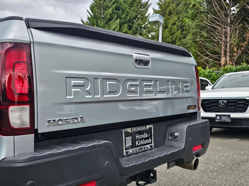 Certified 2025 Honda Ridgeline TrailSport image 16