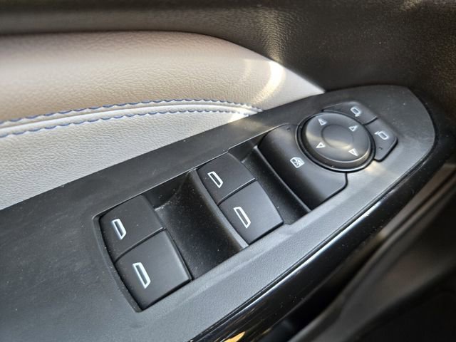 Used 2025 Chevrolet Trax LT image 31