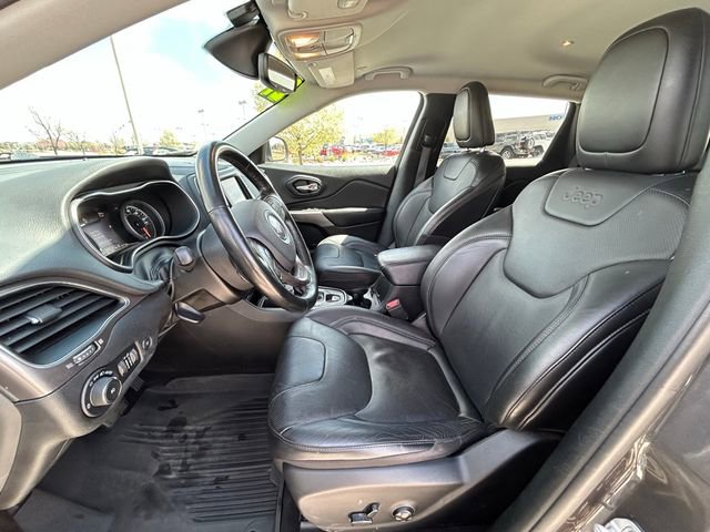 Used 2021 Jeep Cherokee Latitude Lux w/ Comfort/Convenience Group FWD image 13