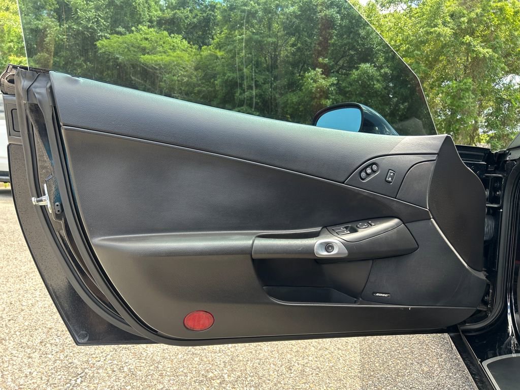 Used 2007 Chevrolet Corvette Z06 w/ Preferred Equipment Group image 7