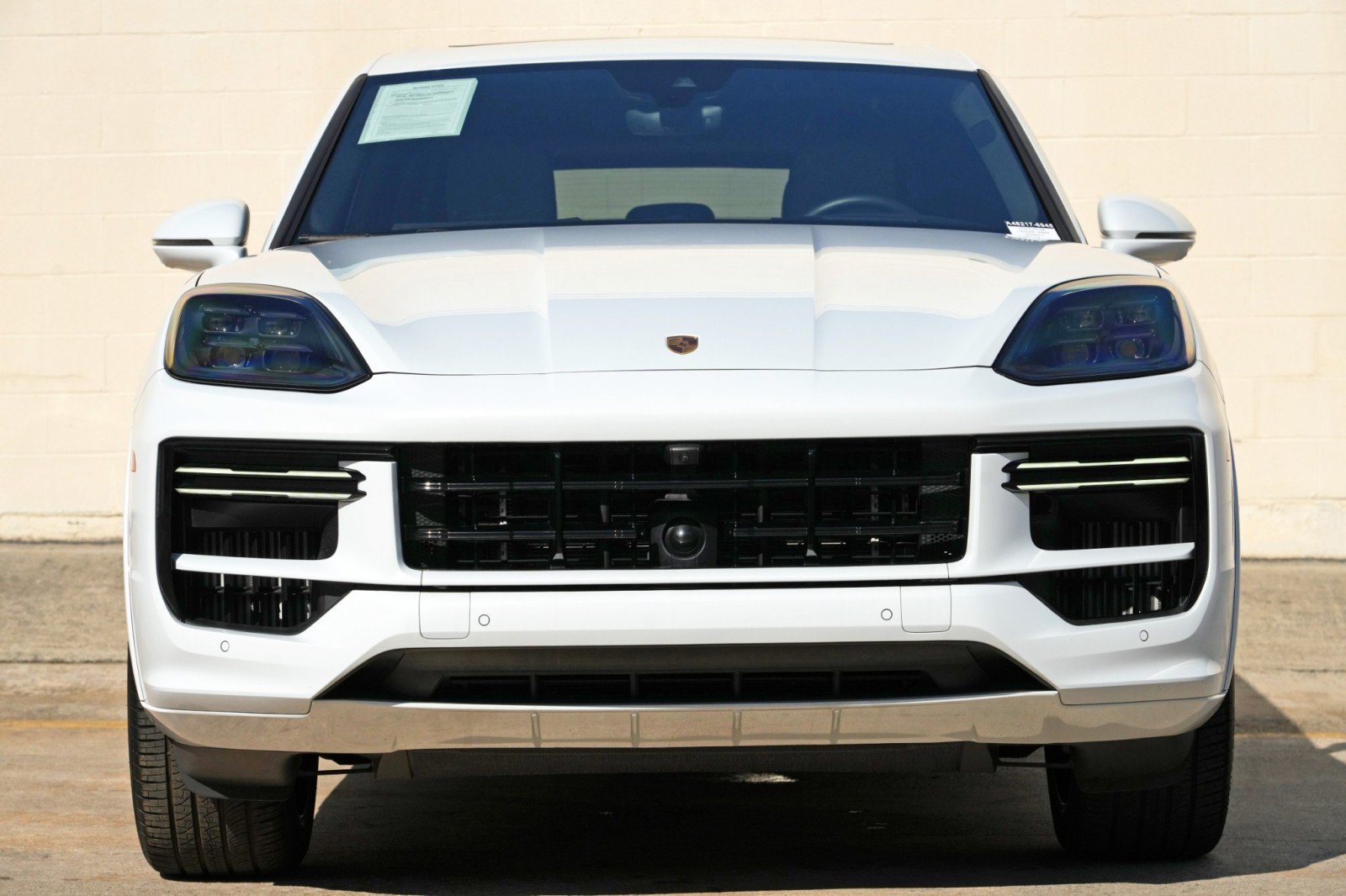 Used 2024 Porsche Cayenne Turbo AWD/4WD image 7