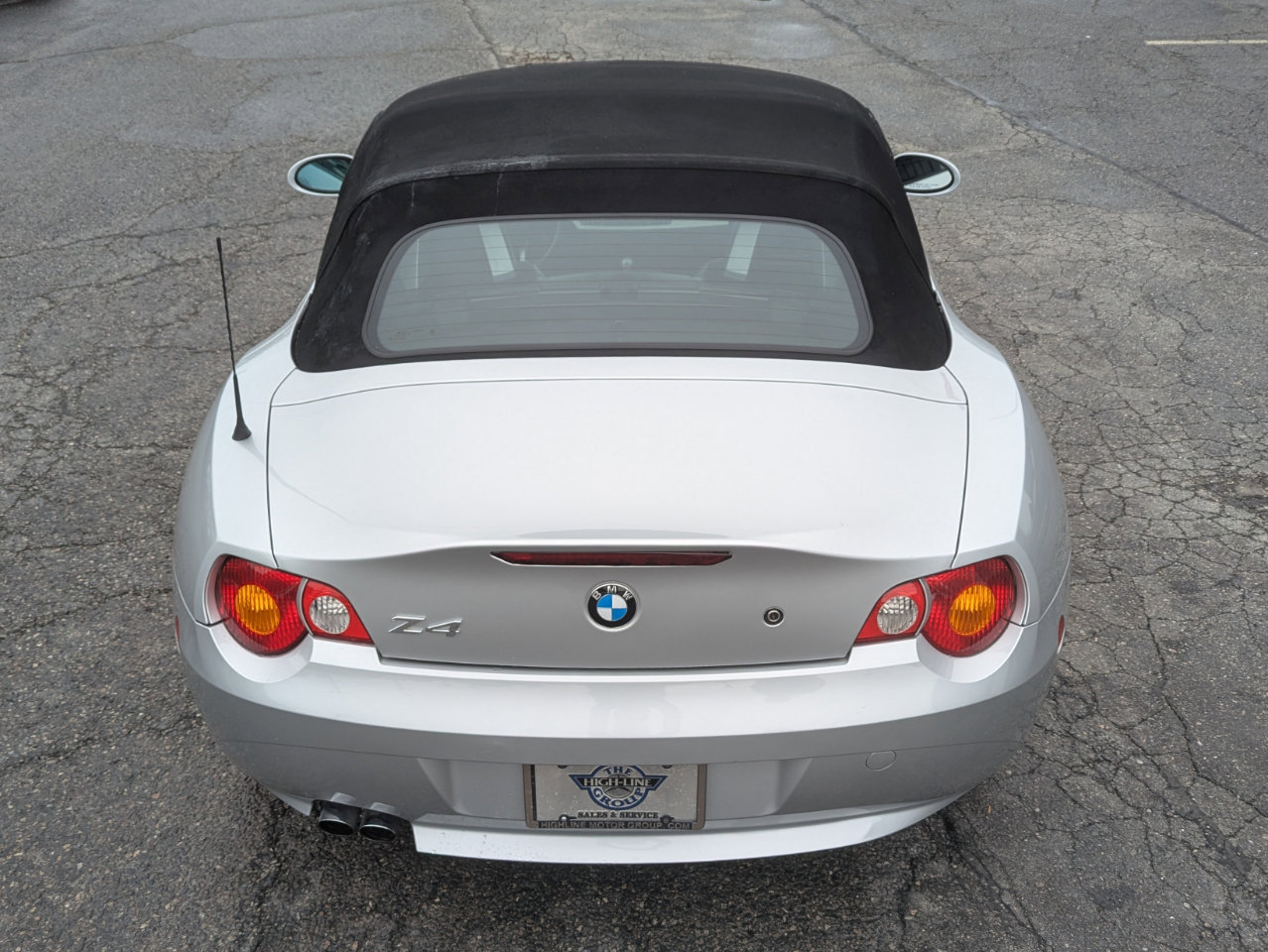 Used 2004 BMW Z4 3.0i image 8