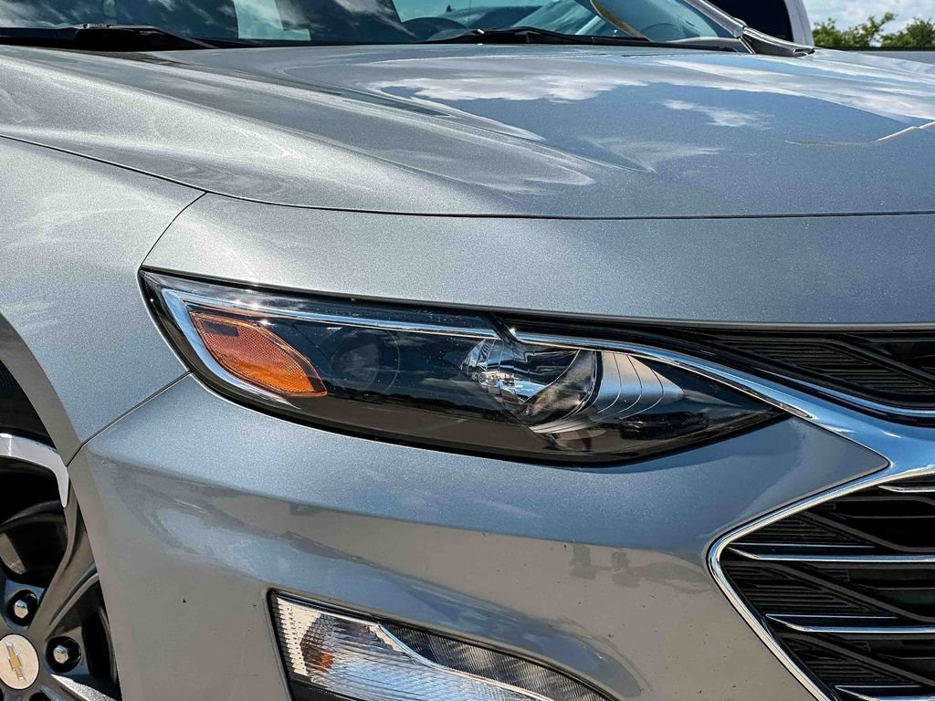 Used 2024 Chevrolet Malibu LT FWD image 13