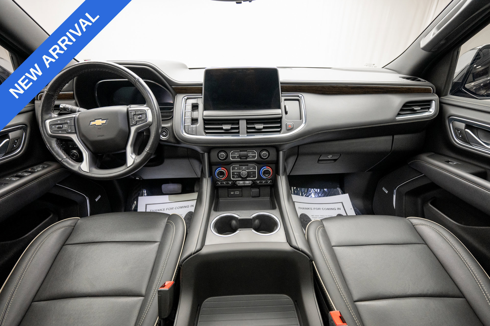 Used 2023 Chevrolet Tahoe Premier AWD/4WD image 10