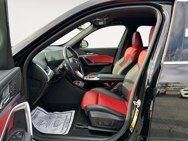 Used 2023 BMW X1 xDrive28i w/ Convenience Package image 9