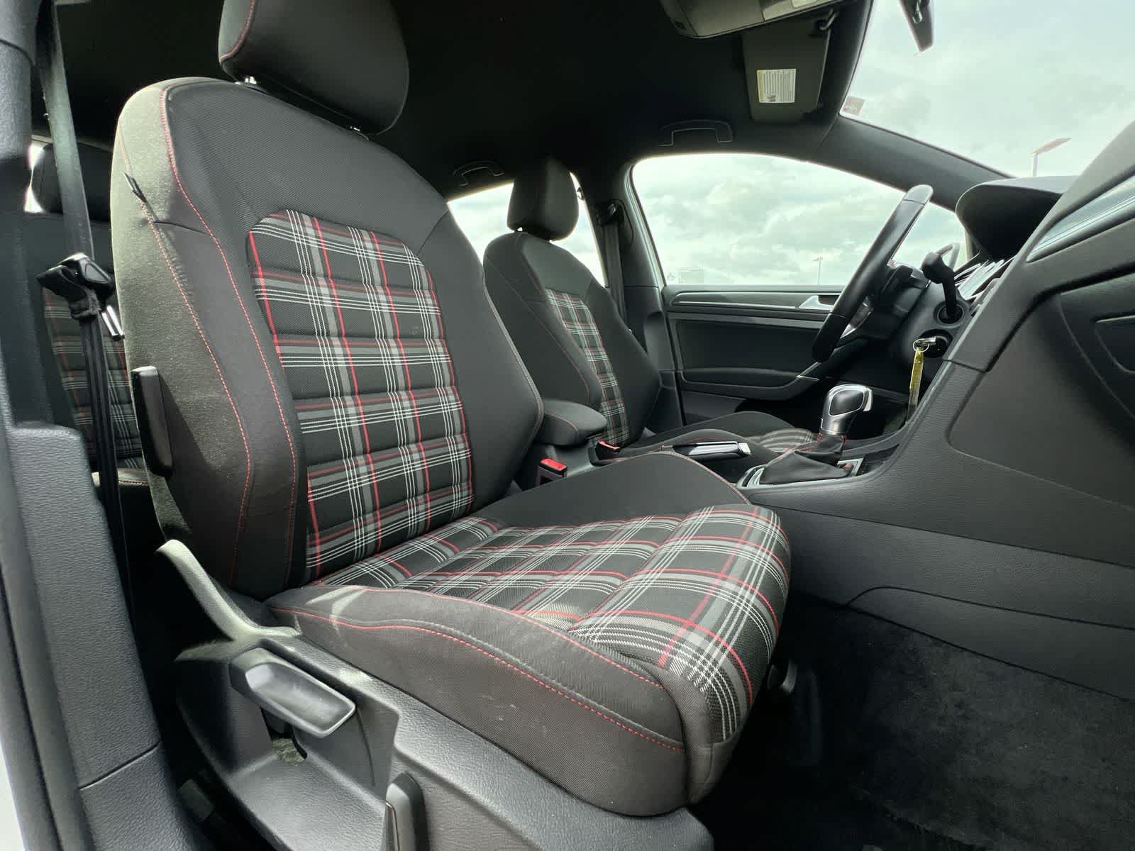 Used 2018 Volkswagen GTI S FWD image 21