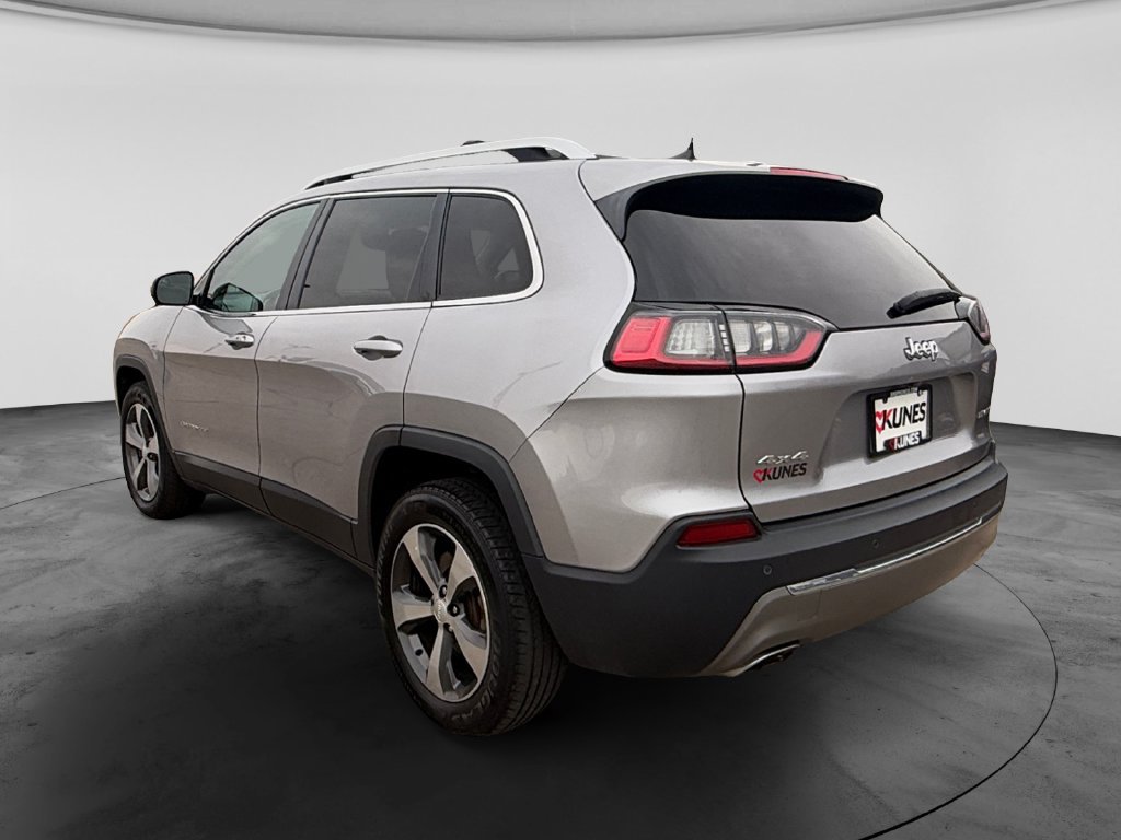 Used 2019 Jeep Cherokee Limited AWD/4WD image 6