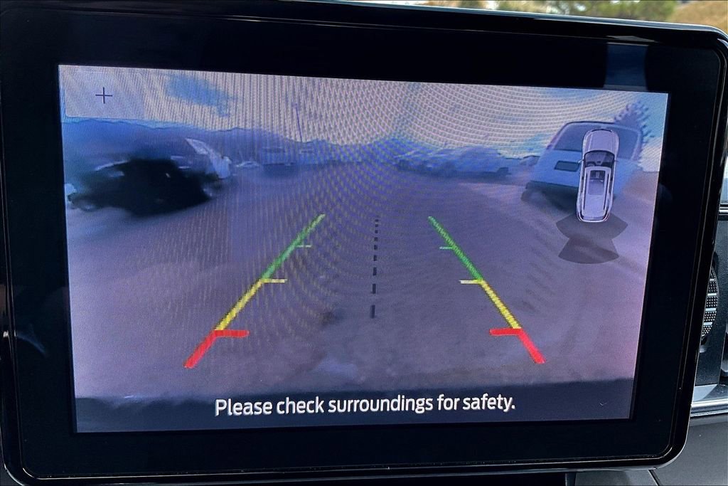 Used 2023 Ford Explorer XLT w/ Equipment Group 202A image 23