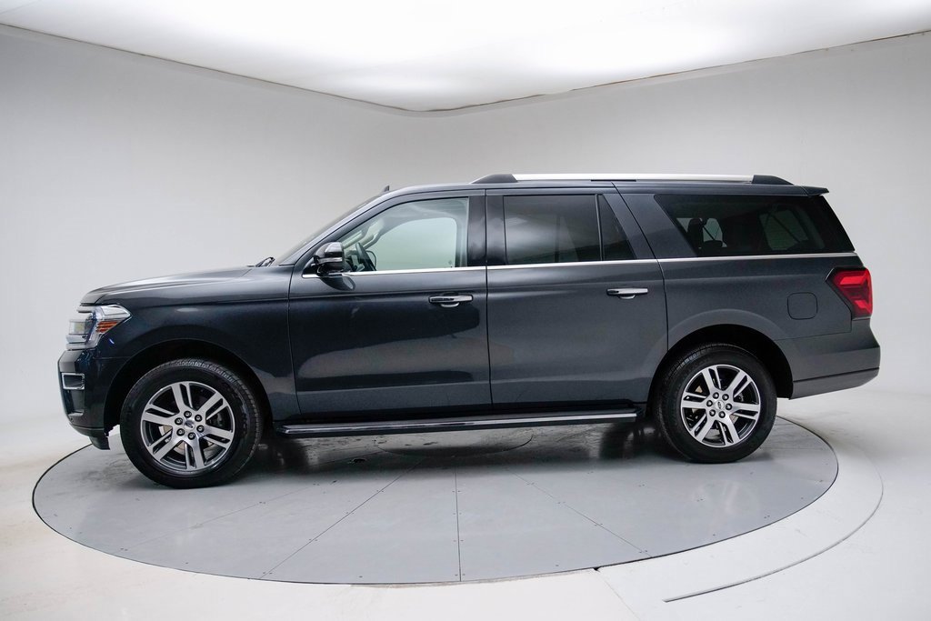 Used 2022 Ford Expedition Max Limited image 6