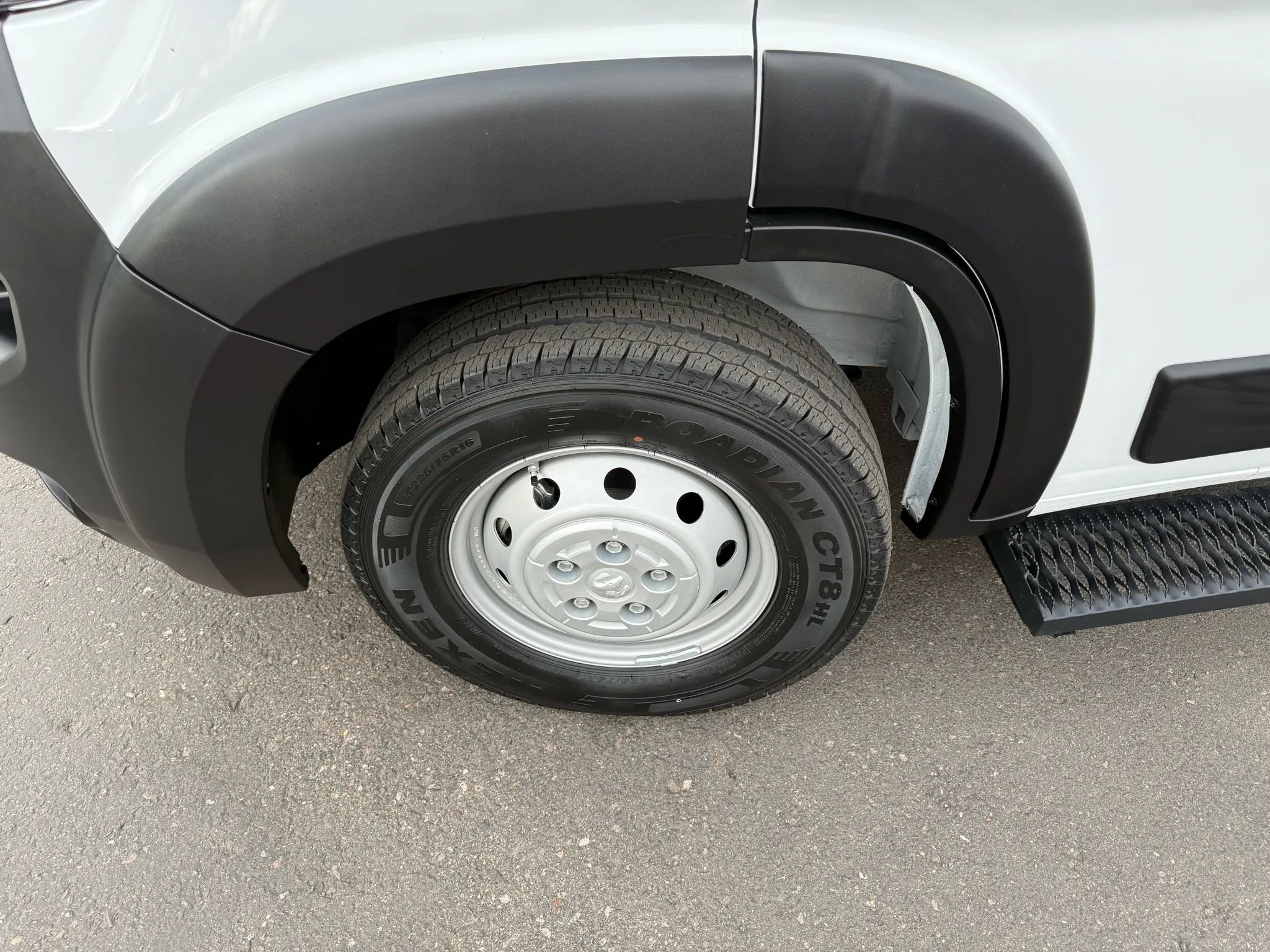 Used 2023 RAM ProMaster 1500 image 10