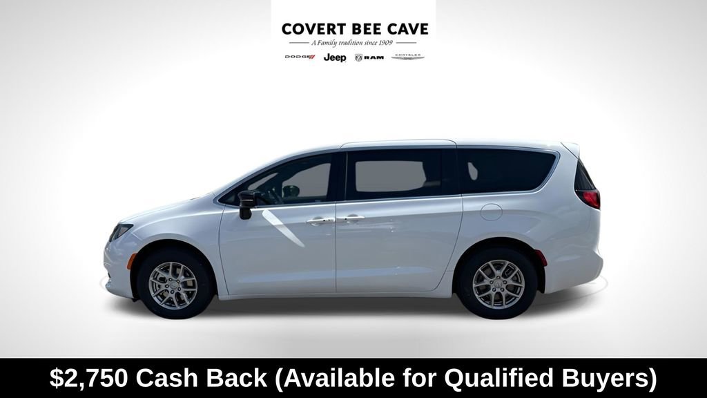 New 2026 Chrysler Voyager LX image 8