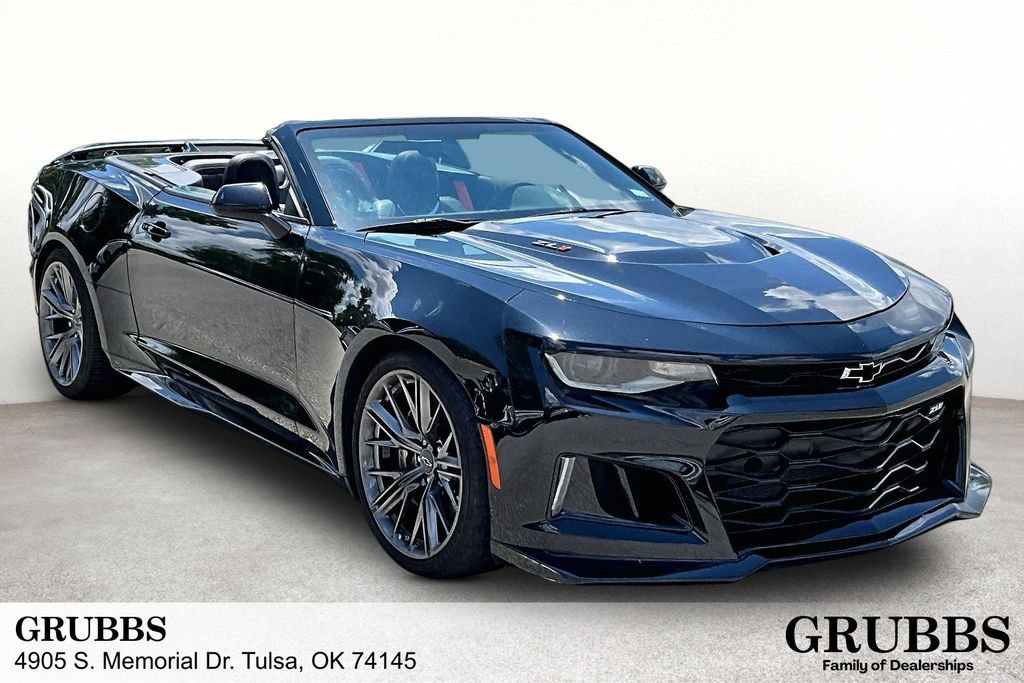 Used 2022 Chevrolet Camaro ZL1 RWD image 1