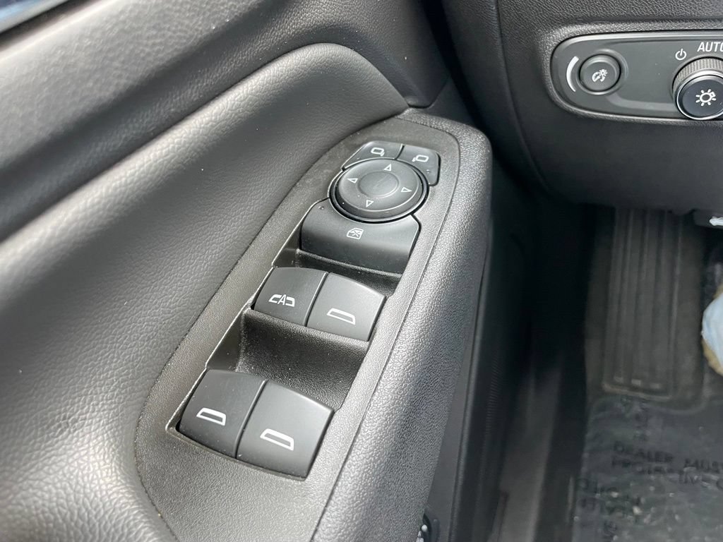 Used 2024 Chevrolet Equinox LT AWD/4WD image 22