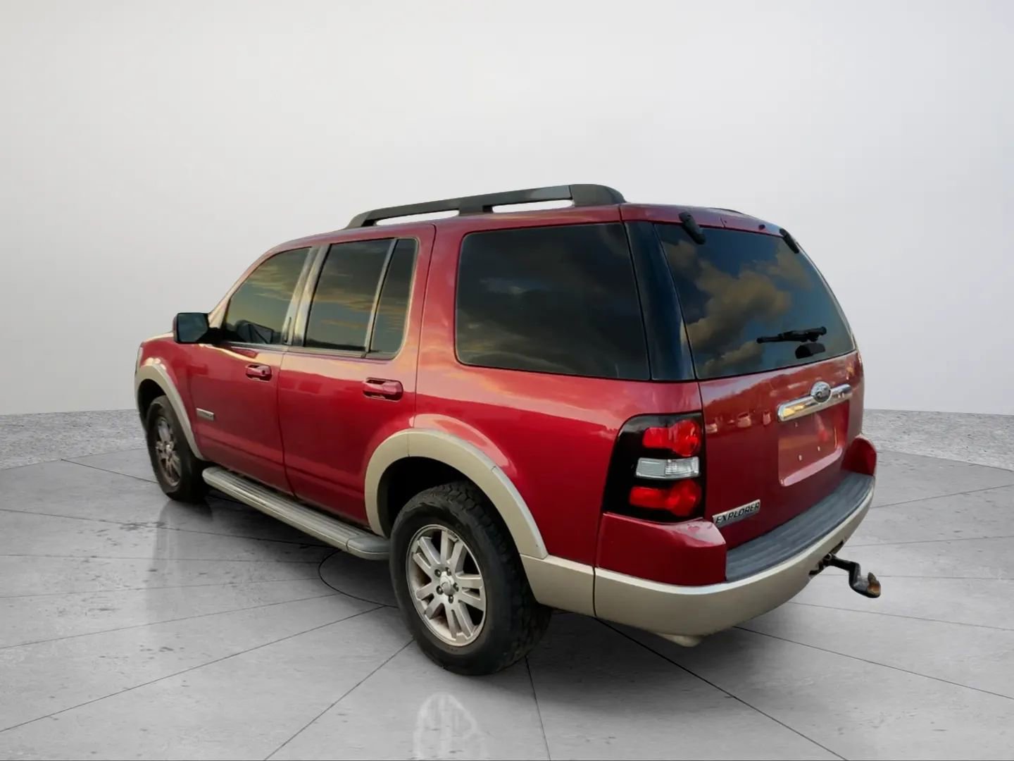 Used 2008 Ford Explorer Eddie Bauer AWD/4WD image 3
