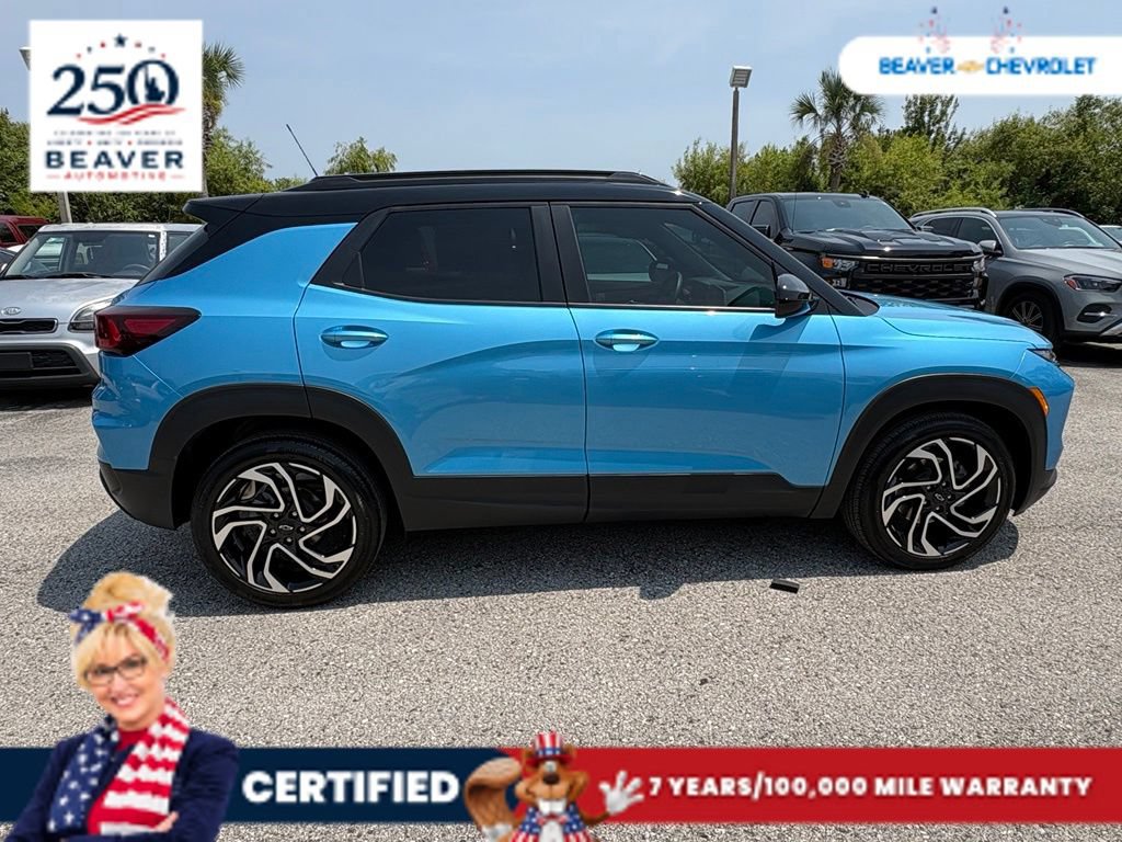Used 2025 Chevrolet TrailBlazer RS w/ Convenience Package FWD image 8