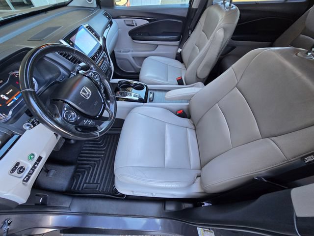 Used 2016 Honda Pilot Touring image 25