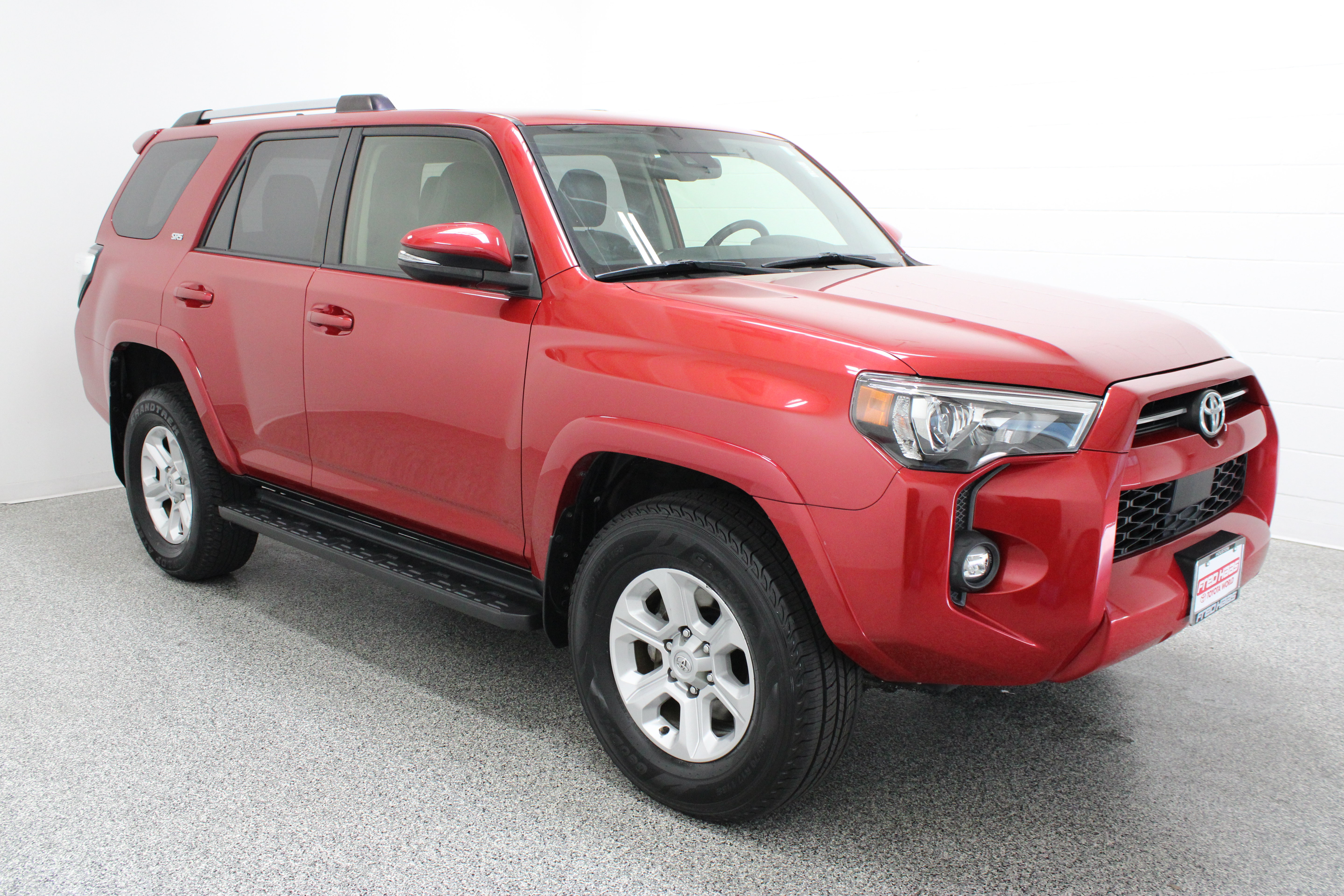 Used 2023 Toyota 4Runner SR5 Premium AWD/4WD image 4