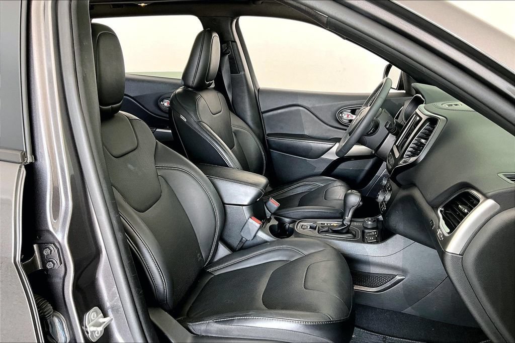 Used 2021 Jeep Cherokee Latitude Lux 80th Anniv w/ Quick Order Package 26U 80TH AWD/4WD image 9