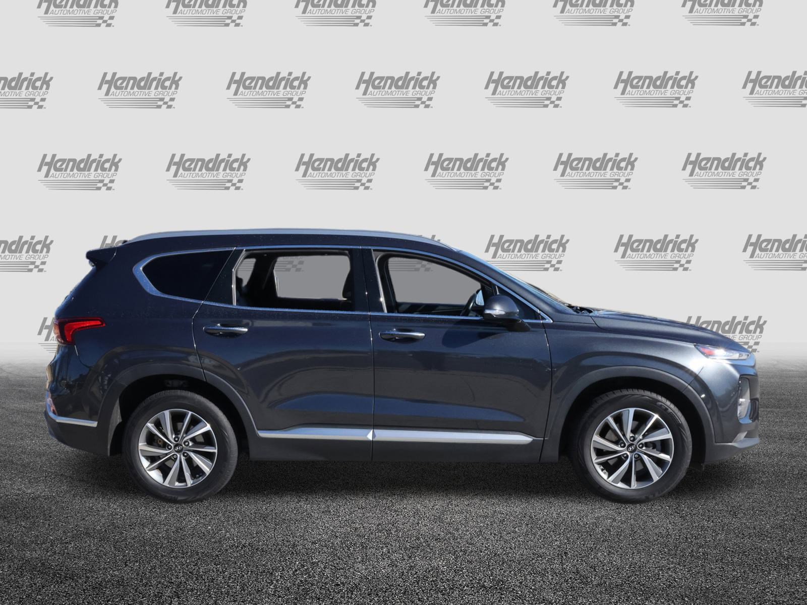Used 2020 Hyundai Santa Fe SEL w/ Convenience + Premium Package image 10