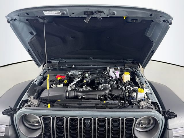 New 2026 Jeep Gladiator Mojave w/ Safety Group image 31