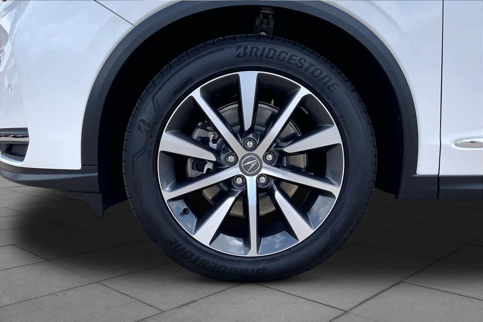 Used 2026 Acura MDX w/ Technology Package FWD image 11
