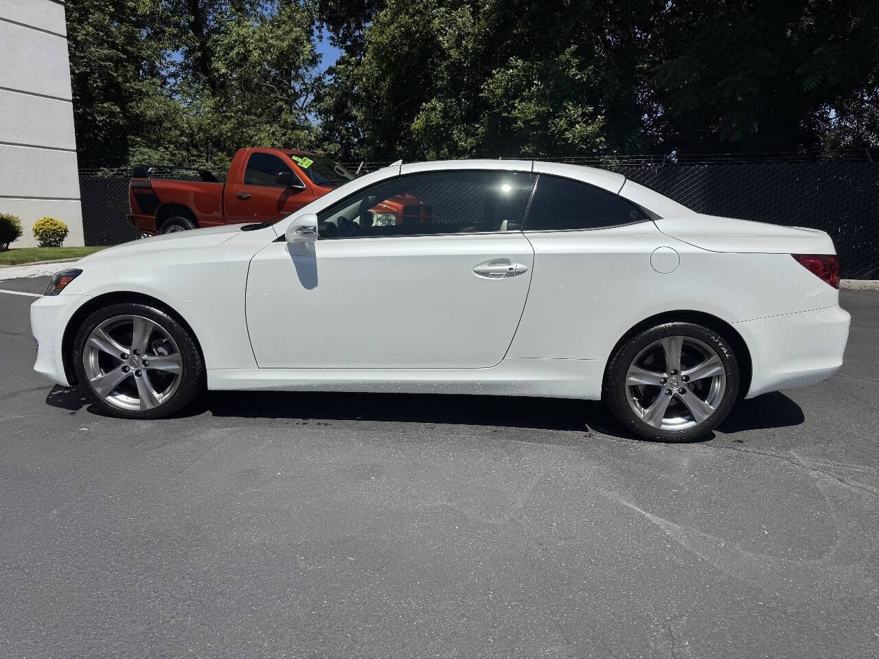 Used 2013 Lexus IS 250C RWD image 4