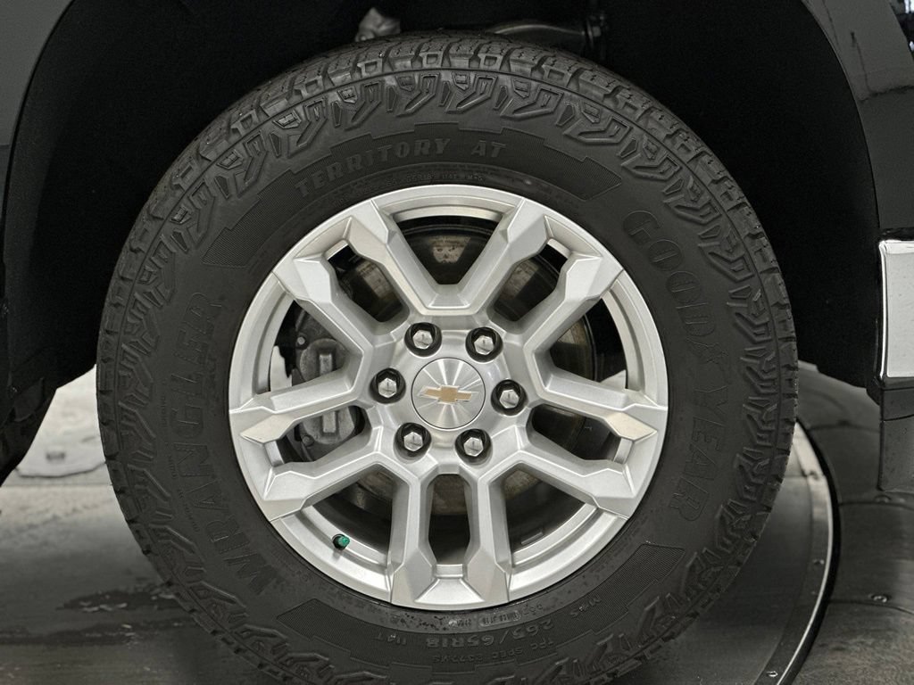 Used 2024 Chevrolet Silverado 1500 LT w/ Z71 Off-Road Package AWD/4WD image 29
