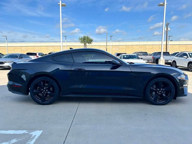Used 2022 Ford Mustang GT w/ Equipment Group 301A RWD image 4