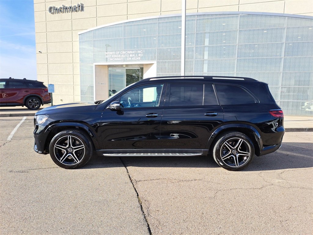 Used 2024 Mercedes-Benz GLS 450 4MATIC image 2