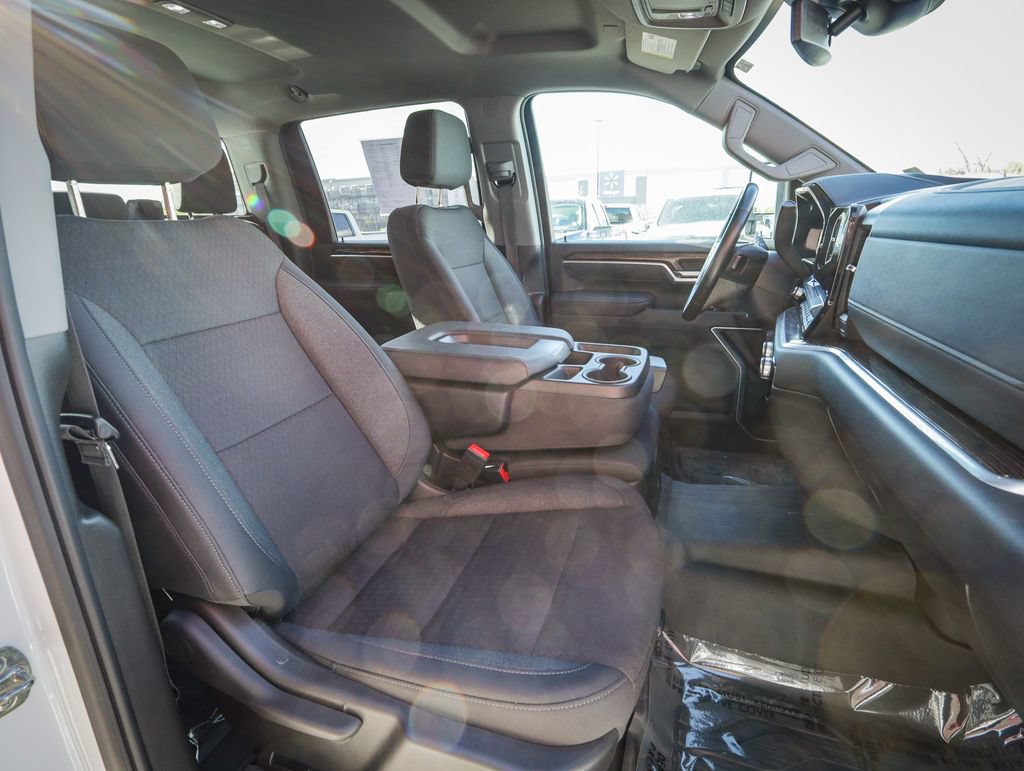 Used 2025 GMC Sierra 3500 SLE w/ SLE Convenience Package AWD/4WD image 23