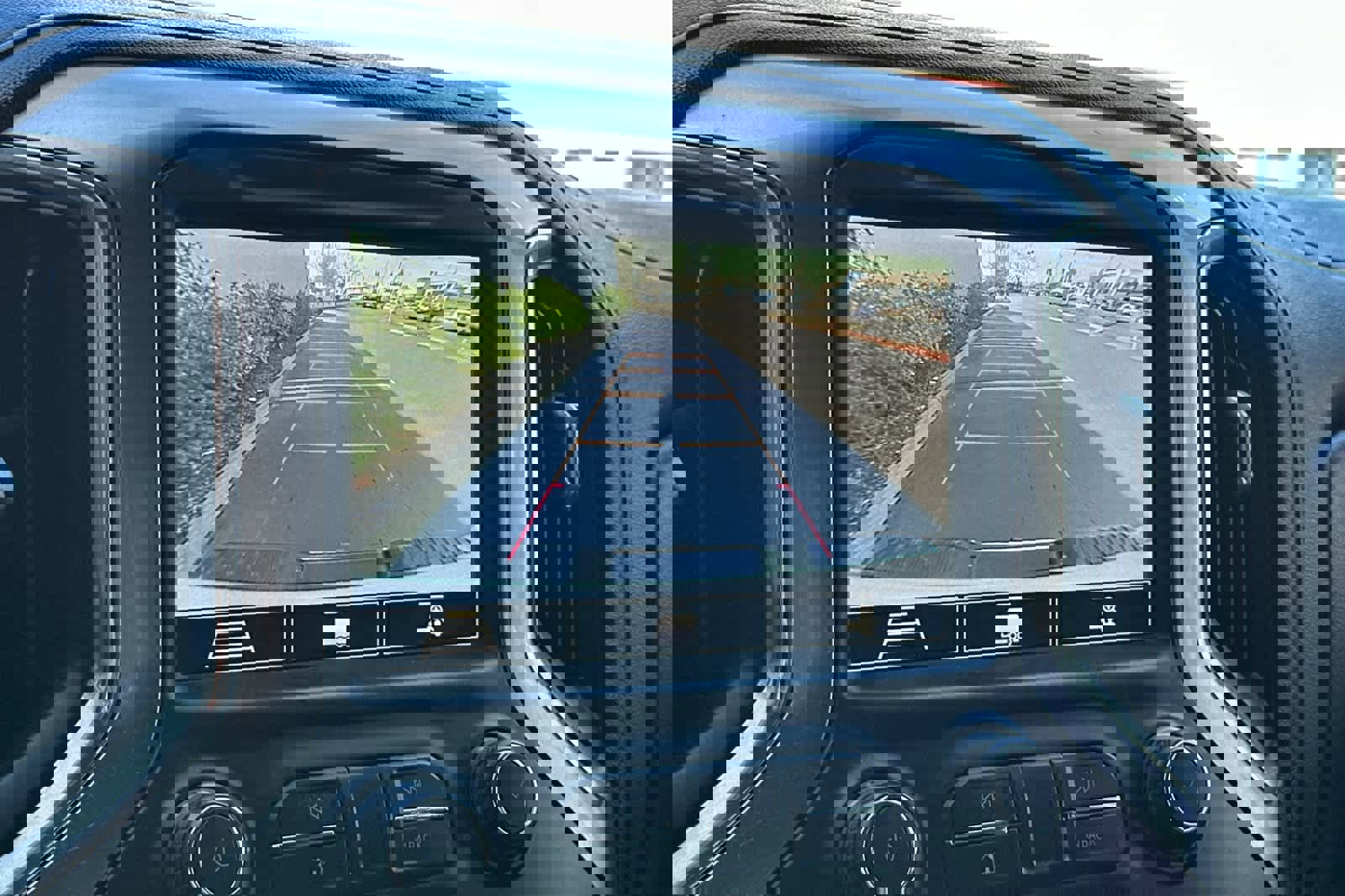 Used 2020 Chevrolet Silverado 2500 LT w/ All Star Edition image 20