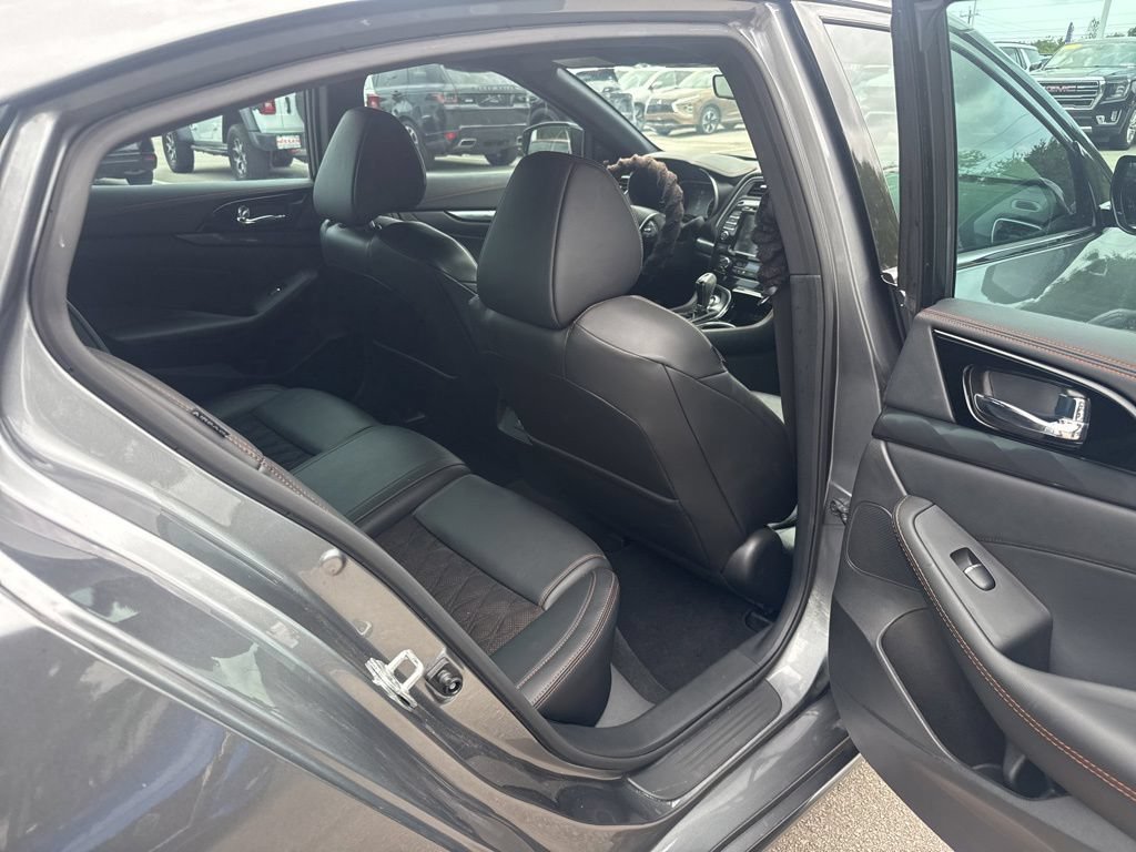 Certified 2023 Nissan Maxima SR w/ Sport Mat Group FWD image 11