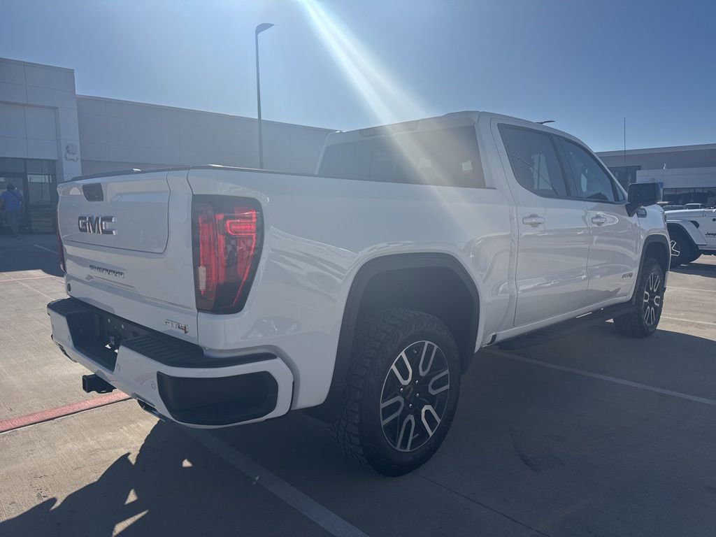 Used 2024 GMC Sierra 1500 AT4 w/ Technology Package AWD/4WD image 5