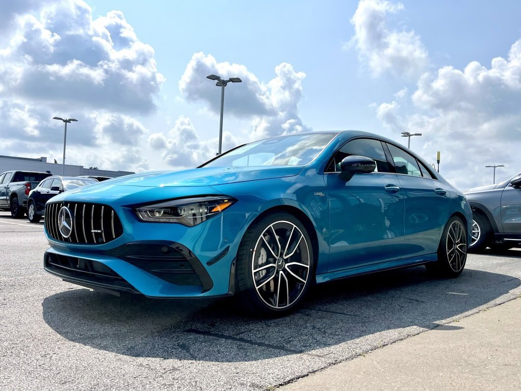 Used 2025 Mercedes-Benz CLA 35 AMG 4MATIC image 6