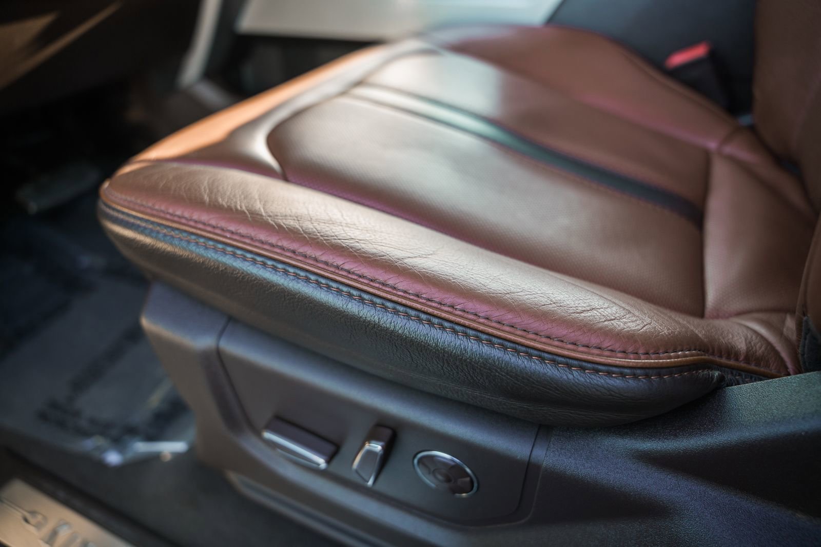 Certified 2019 Ford F250 King Ranch w/ King Ranch Ultimate Package image 48