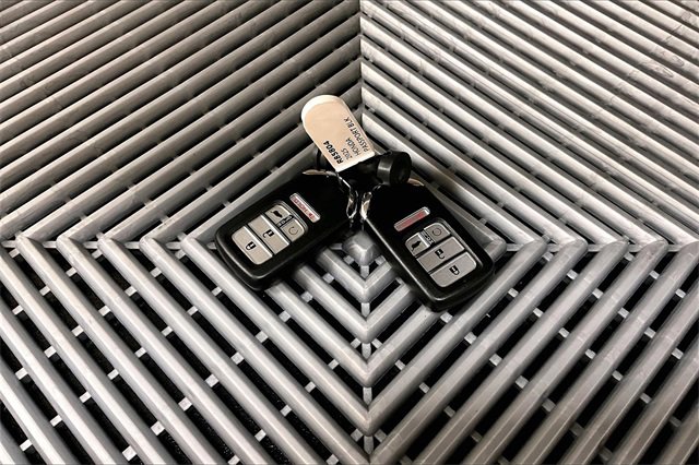 Used 2025 Honda Passport Black Edition image 9