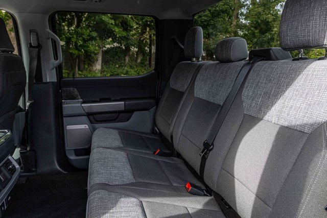 Used 2022 Ford F150 XLT w/ Equipment Group 302A High image 12