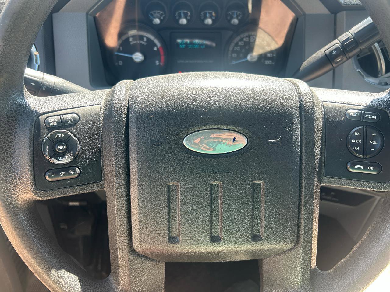 Used 2012 Ford F350 XLT w/ XLT Interior Pkg AWD/4WD image 17