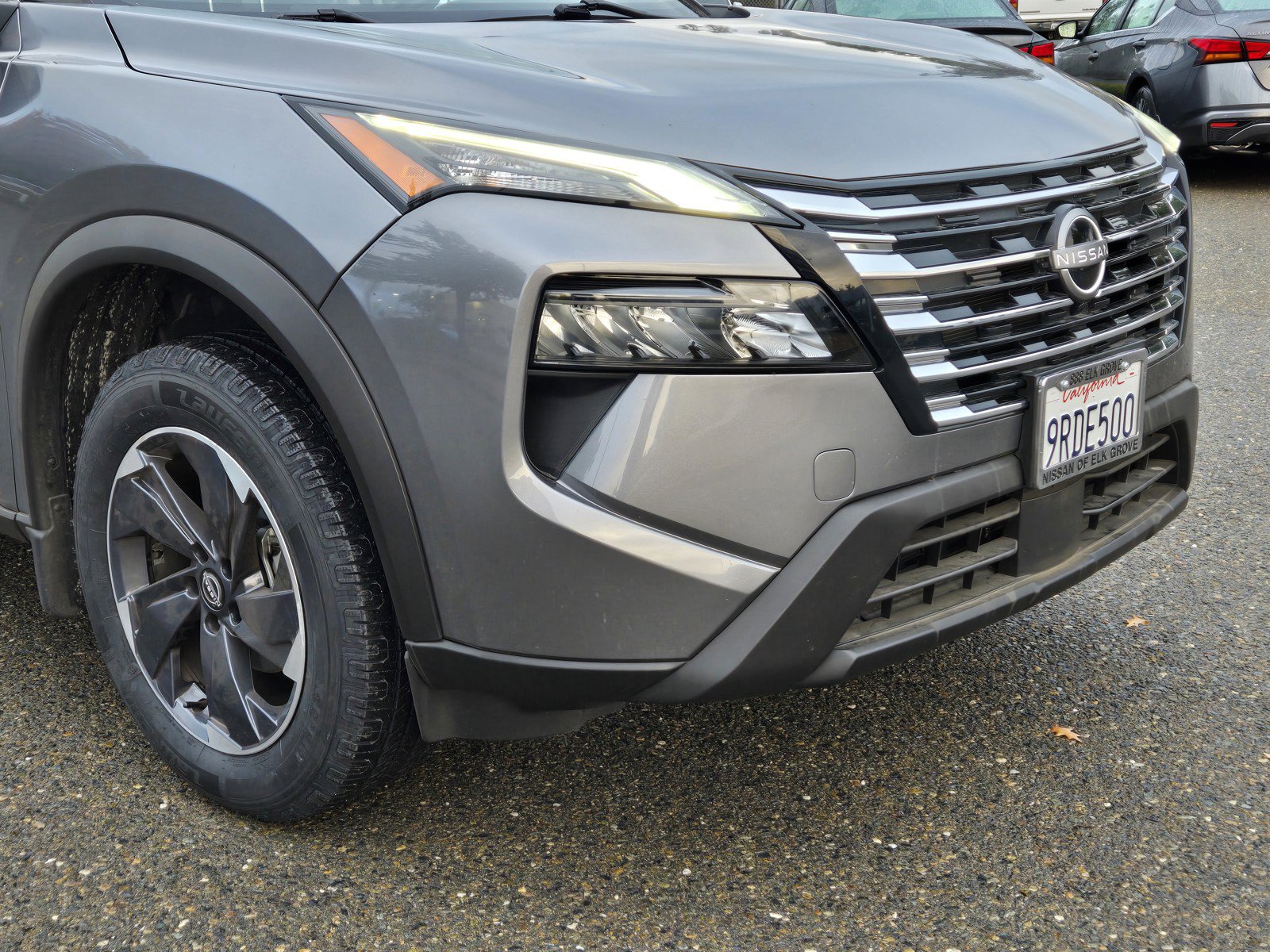 Used 2024 Nissan Rogue SV w/ SV Premium Package FWD image 7