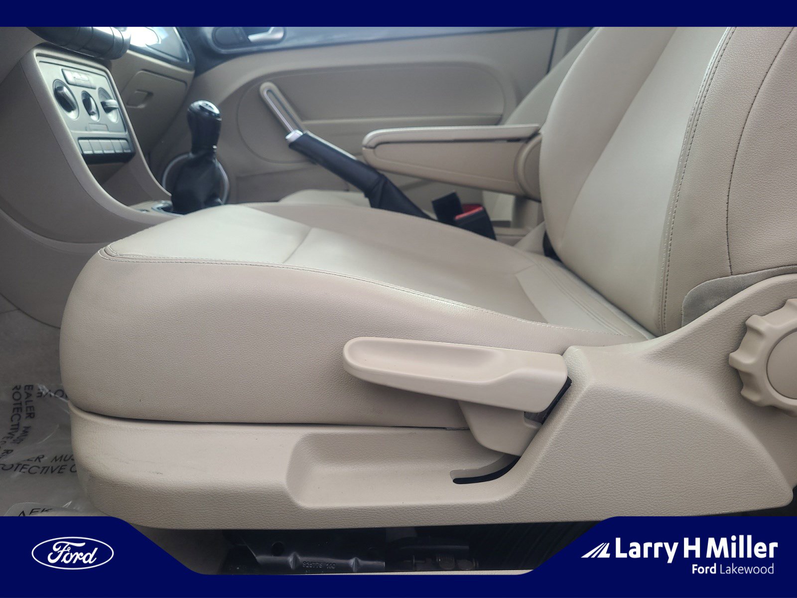 Used 2013 Volkswagen Beetle 2.5 image 14