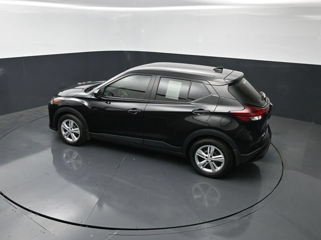 Used 2025 Nissan Kicks Play S FWD image 16