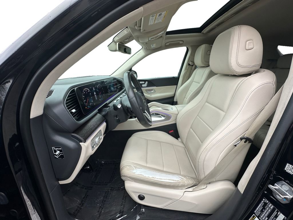 Used 2020 Mercedes-Benz GLE 350 w/ Premium Package image 9