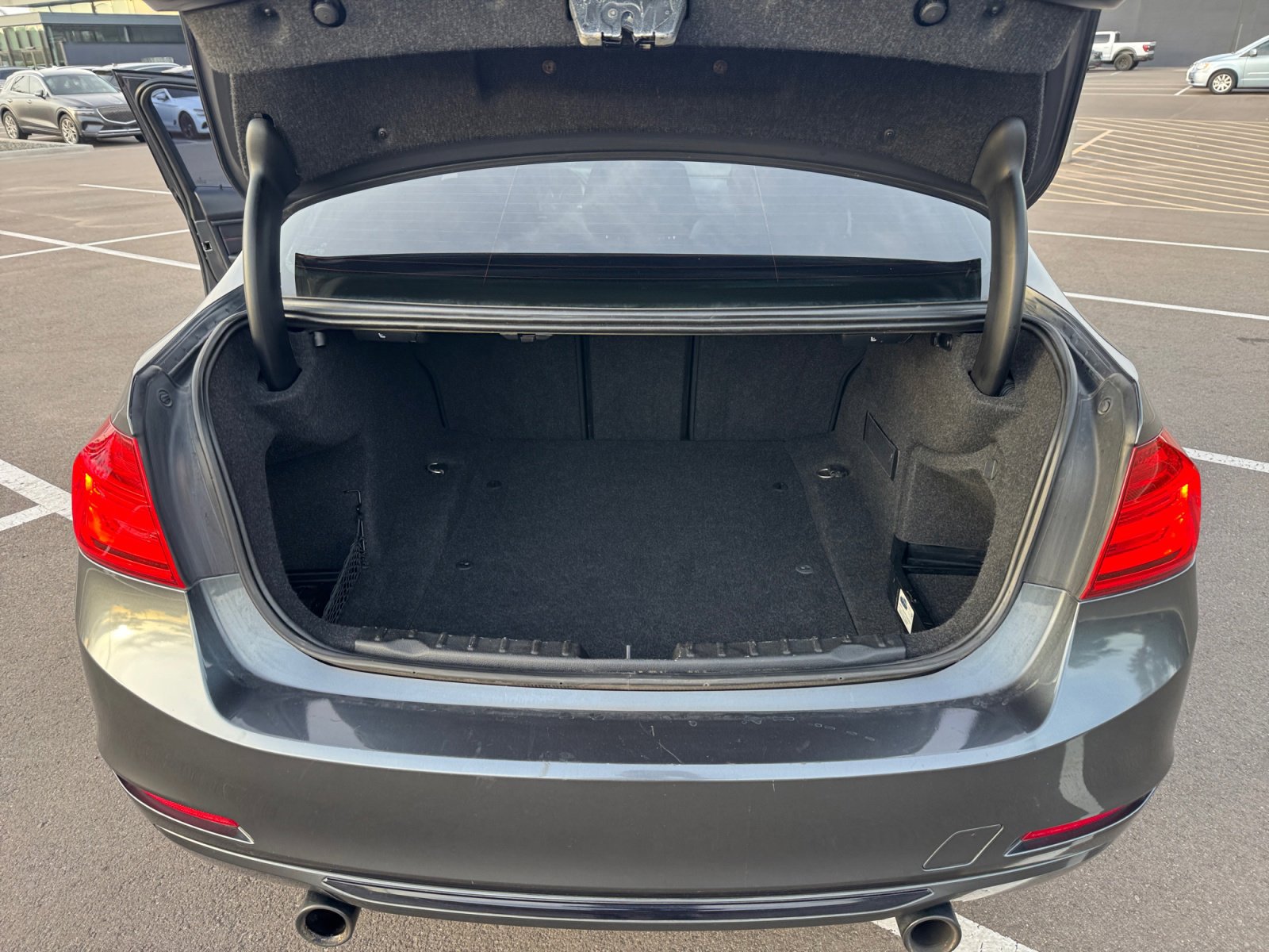 Used 2014 BMW 335i xDrive Sedan image 32