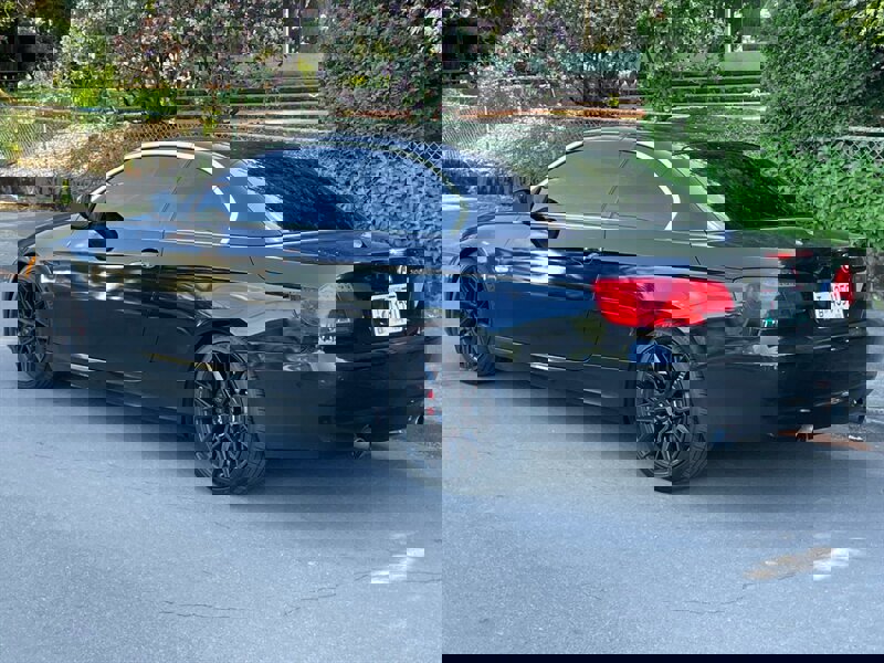 Used 2013 BMW 335i Convertible image 6