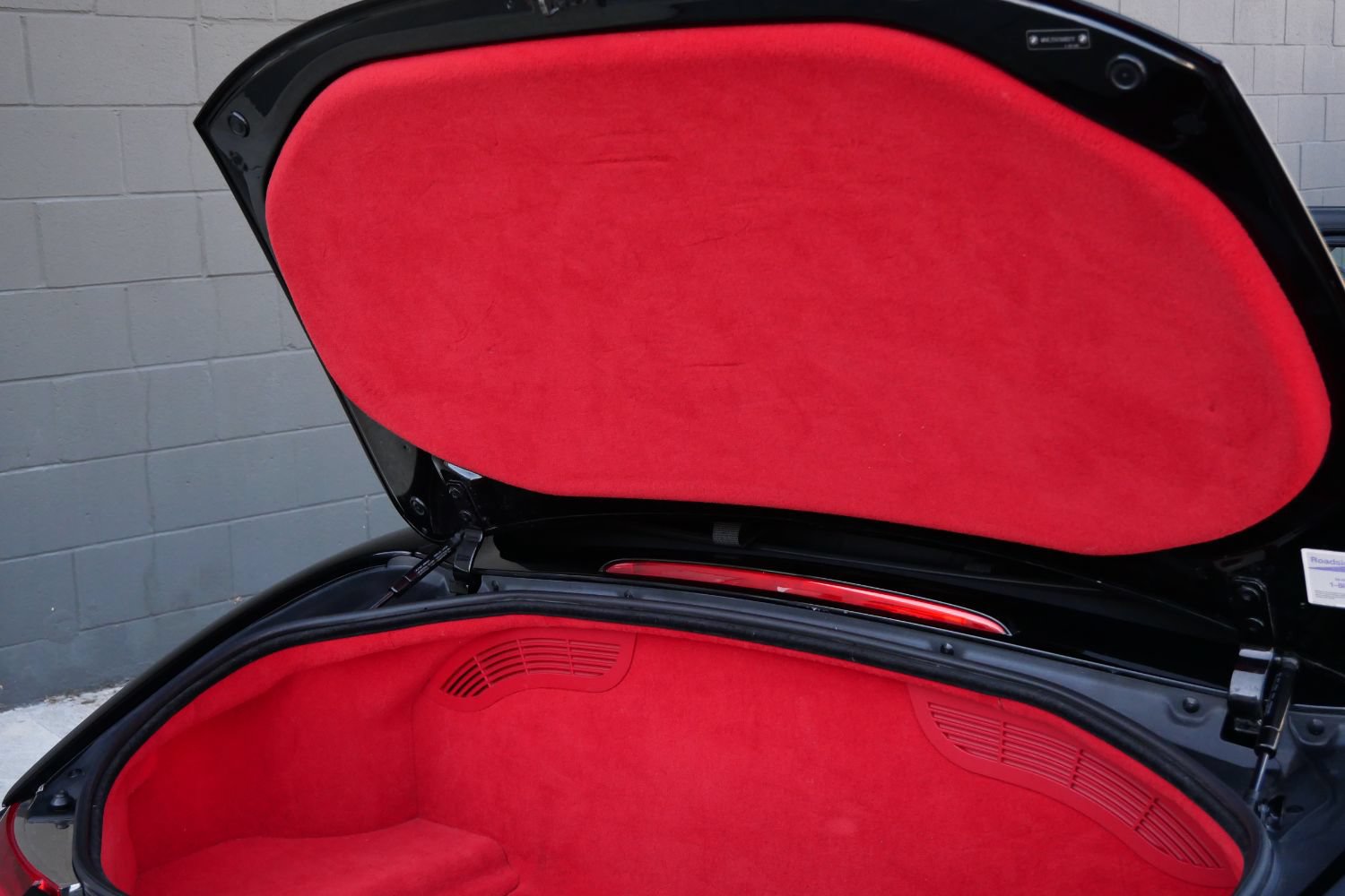 Used 2001 BMW Z8 RWD image 89