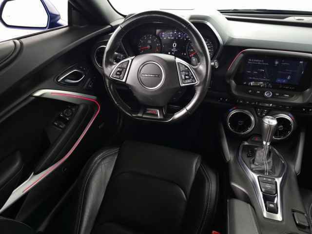 Used 2020 Chevrolet Camaro SS image 21