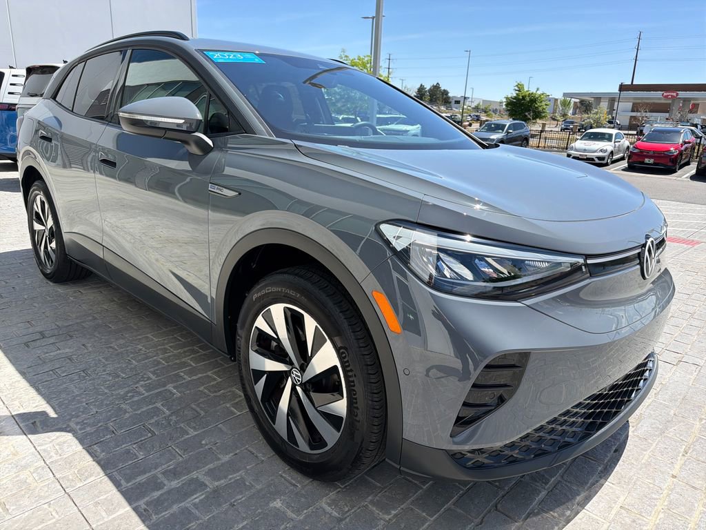 Certified 2023 Volkswagen ID.4 Pro AWD/4WD image 9