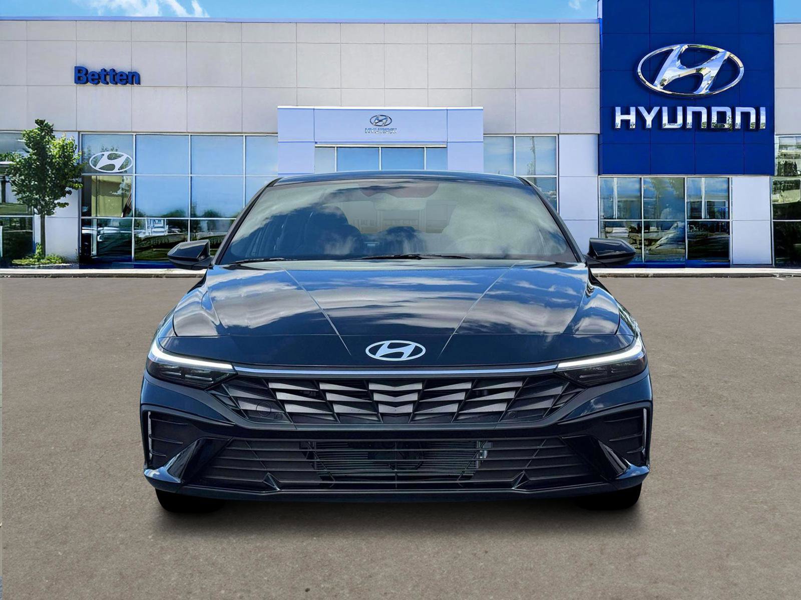 New 2026 Hyundai Elantra Sport FWD image 12