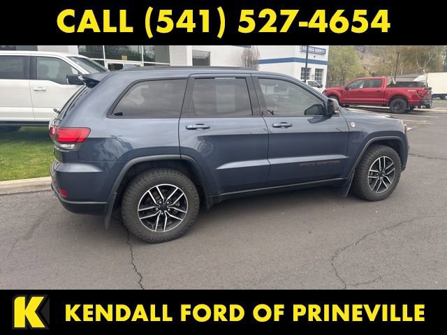 Used 2020 Jeep Grand Cherokee Trailhawk w/ Trailhawk Luxury Group AWD/4WD image 10