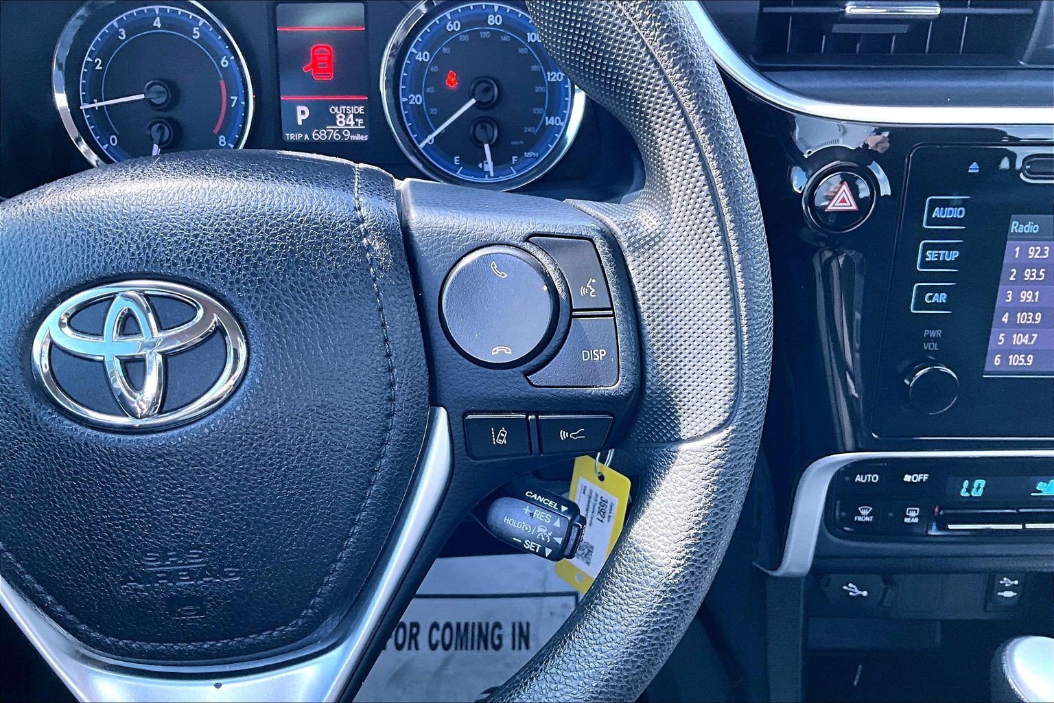 Used 2019 Toyota Corolla LE FWD image 21